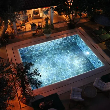 Bademici Hotel